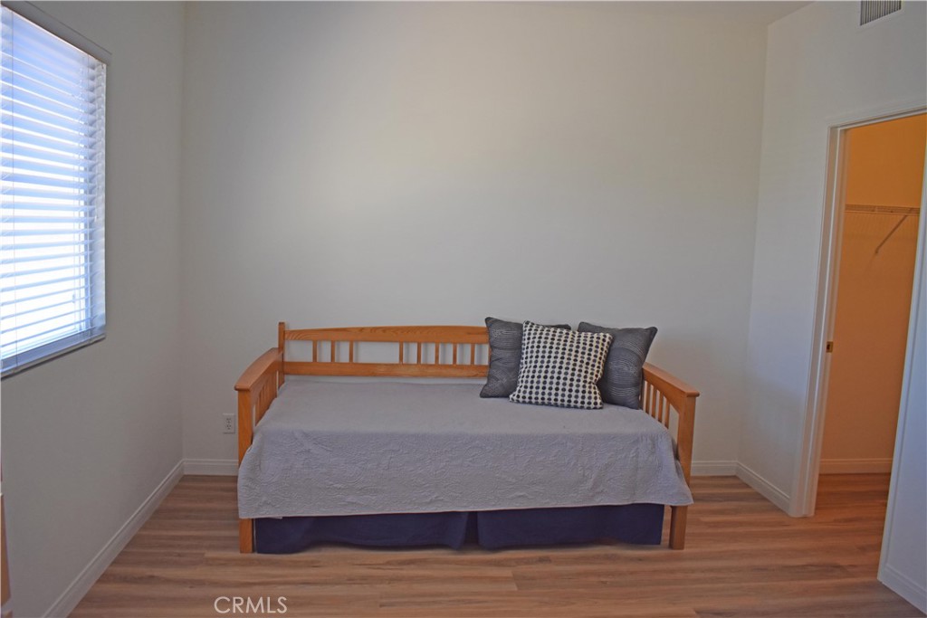 Residential Lease for rent at 200 Via Vicini, Rancho Santa Margarita CA featuring 2 beds and 3 baths