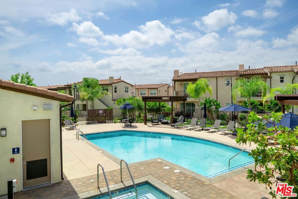 Residential Lease for rent at 4428 Paxton Place Place, Calabasas CA featuring 3 beds and 3 baths