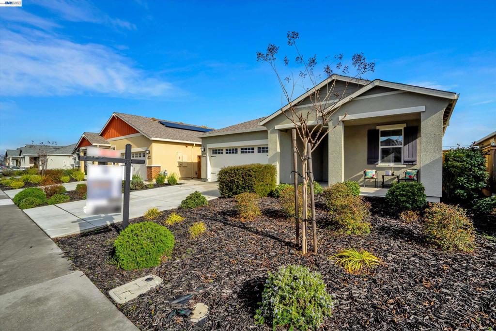 Residential Lease for rent at , Rio Vista, Solano County CA featuring 1 bed and 1 bath
