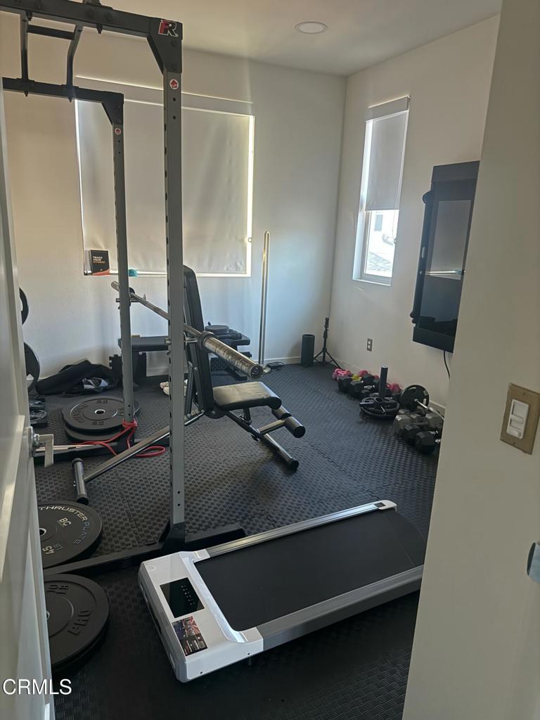 Residential Lease for rent at 2531 E Harper Street, Ontario CA featuring 5 beds and 5 baths