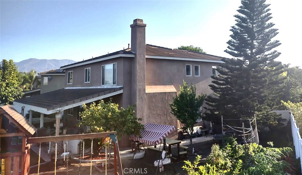 Residential Lease for rent at 1561 Gold Cup Court, Redlands CA featuring 4 beds and 3 baths