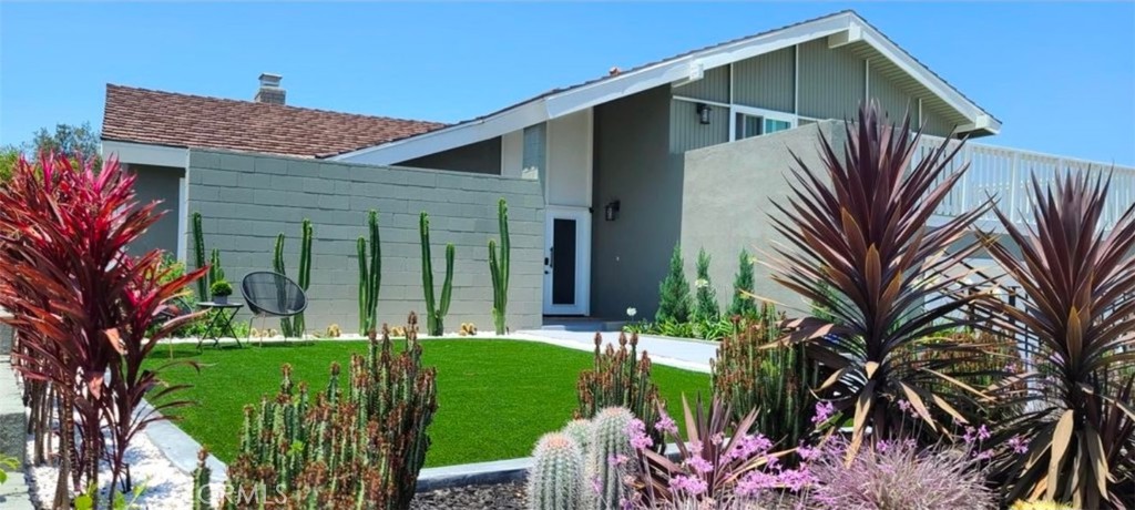 Residential Lease for rent at 24981 Las Marias Ln, Mission Viejo CA featuring 4 beds and 3 baths