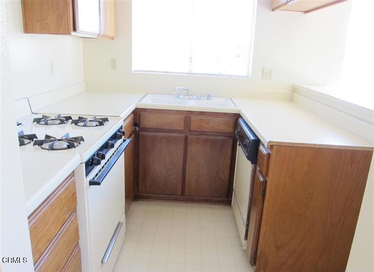 Residential Lease for rent at 336 N Chapel Avenue E, Alhambra CA featuring 2 beds and 2 baths