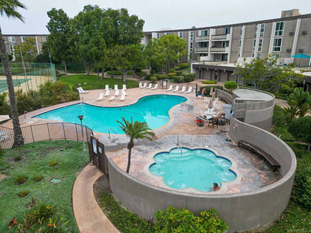 Residential Lease for rent at 3050 Rue D'Orleans 358, San Diego, San Diego County CA featuring 1 bed and 1 bath