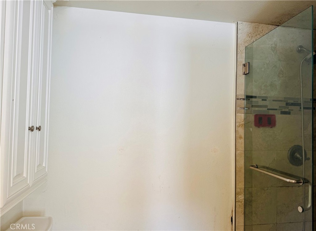 Residential Lease for rent at 8900 Canary Avenue, Fountain Valley CA featuring 3 beds and 2 baths