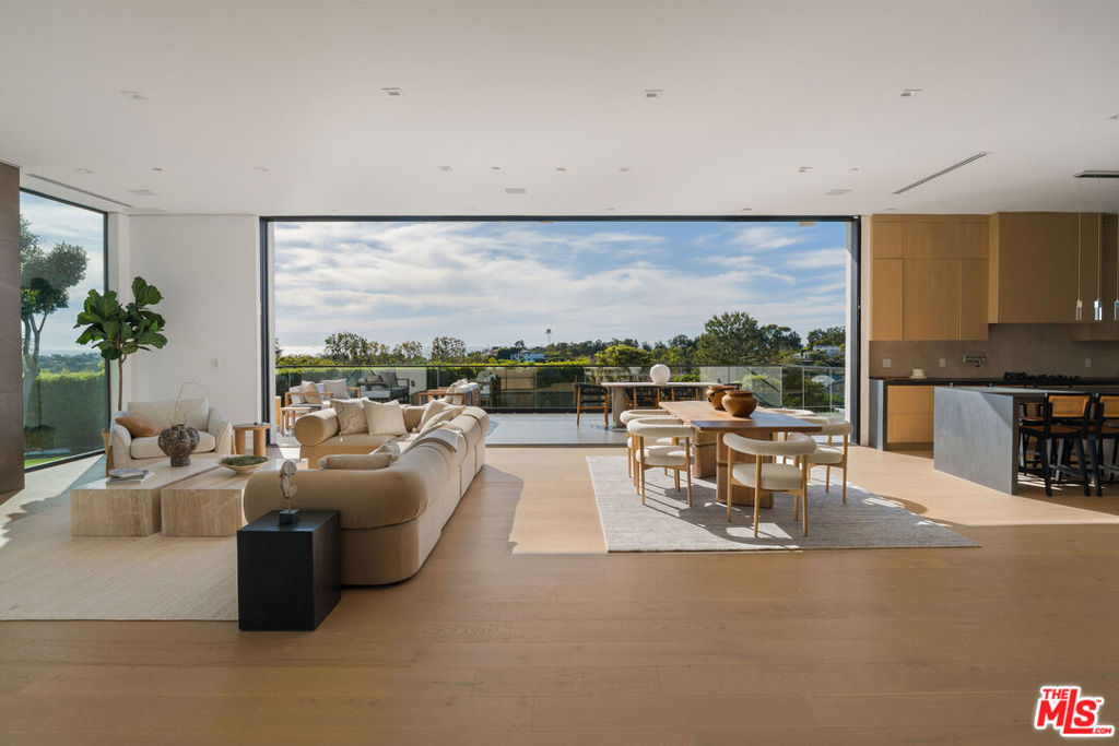 Residential Lease for rent at 5931 Kanan Dume Road, Malibu CA featuring 5 beds and 6 baths