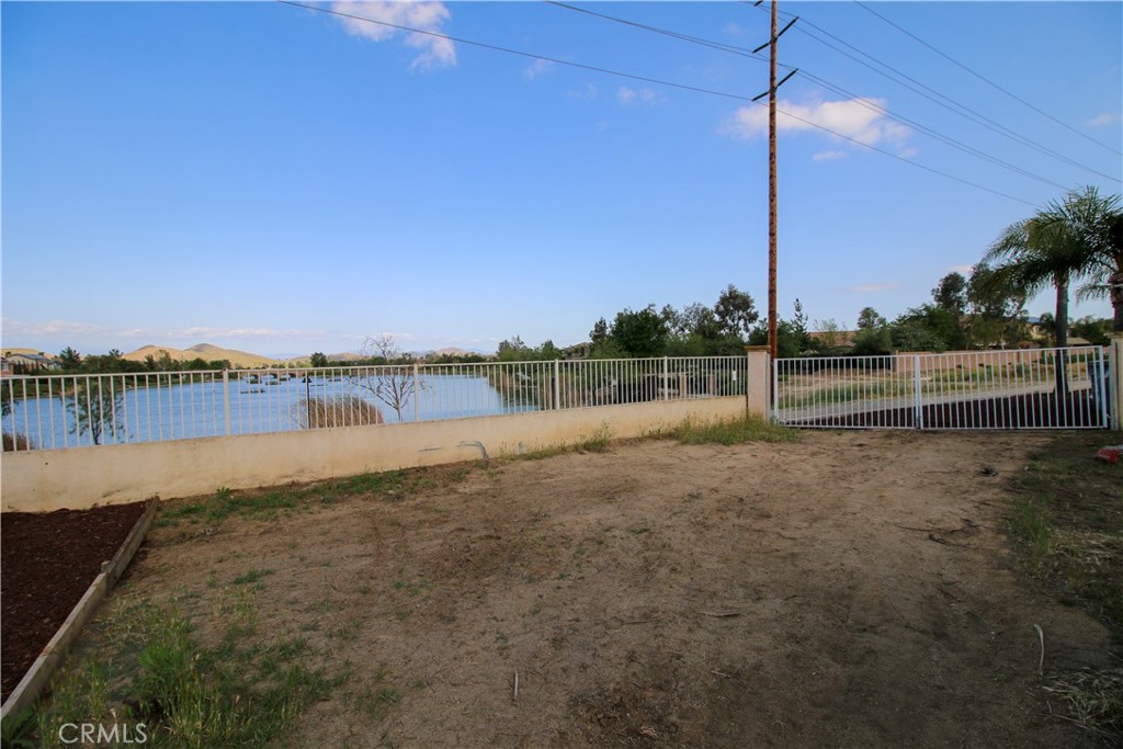 Residential Lease for rent at 30499 Covecrest Circle, Menifee CA featuring 5 beds and 3 baths