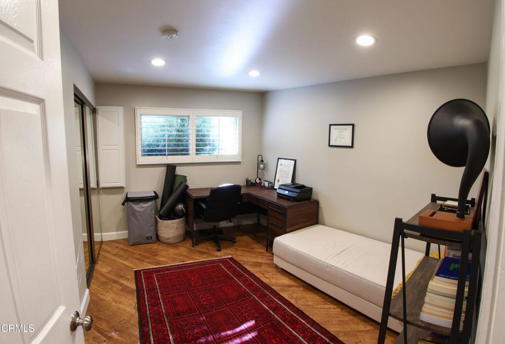 Residential Lease for rent at 27510 Rondell Street, Agoura Hills CA featuring 2 beds and 2 baths