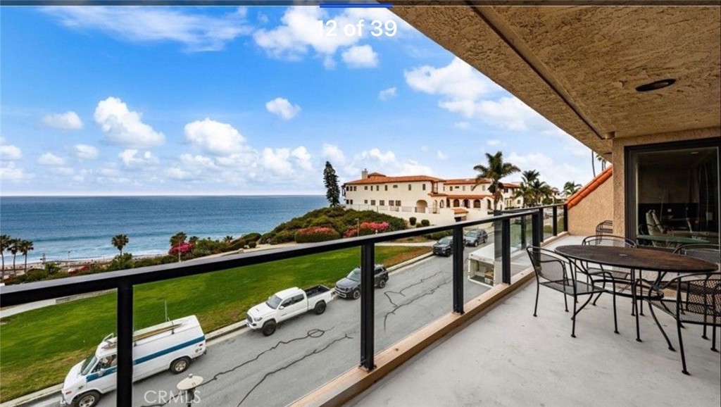 Residential Lease for rent at 250 Avenida Lobeiro C, San Clemente CA featuring 3 beds and 2 baths