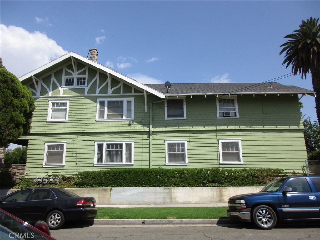 Residential Lease for rent at 4192 MISSION INN A, Riverside CA featuring 2 beds and 1 bath