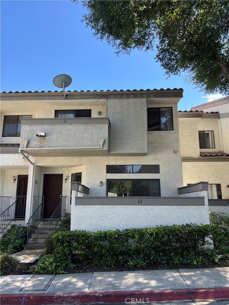 Residential Lease for rent at 63 Willowcrest, Pomona CA featuring 3 beds and 3 baths