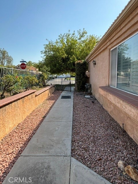 Residential Lease for rent at 905 Verona Avenue, San Jacinto CA featuring 2 beds and 2 baths