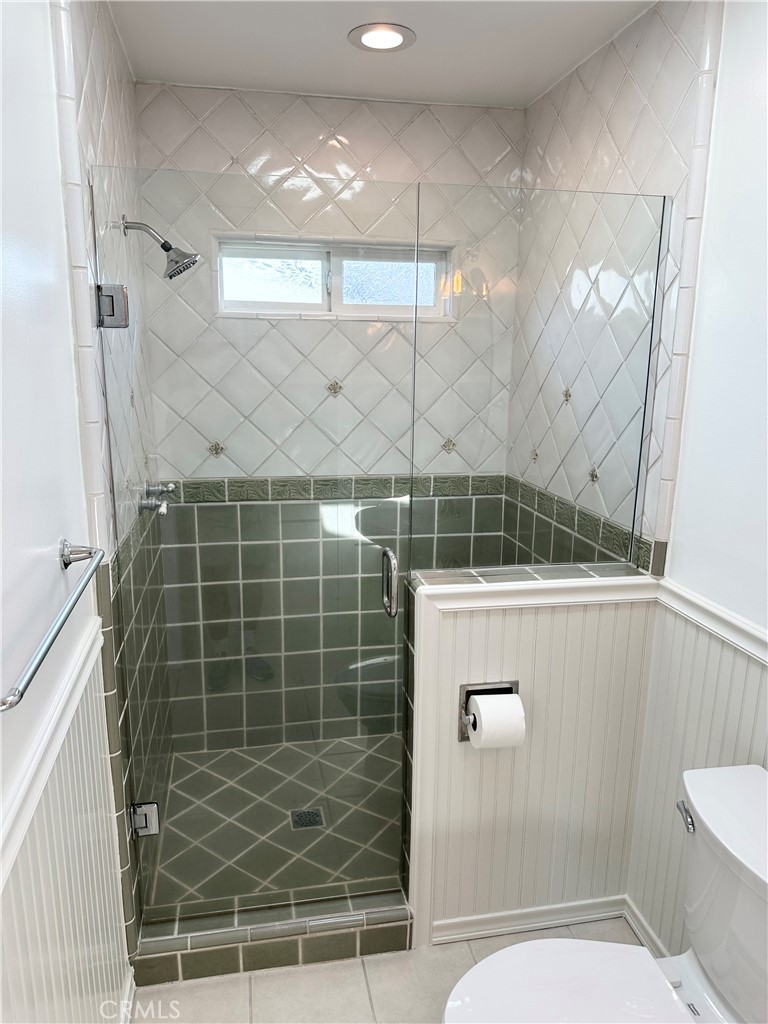 Residential Lease for rent at 1711 10th, Manhattan Beach CA featuring 3 beds and 2 baths