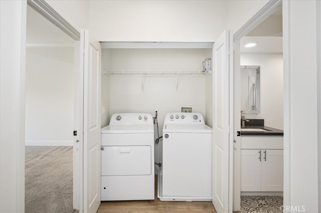 Residential Lease for rent at 13 La Paloma, Dana Point CA featuring 2 beds and 2 baths