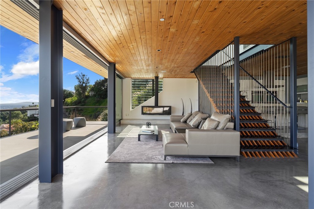 Residential for sale at 2917 Durand Drive, Los Angeles CA featuring 3 beds and 3 baths