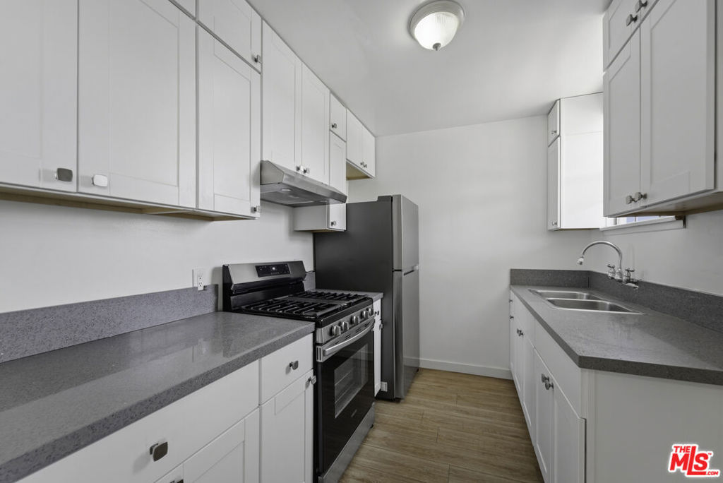 Active for sale at Culver City, CA, Culver City, CA CA and 4 baths
