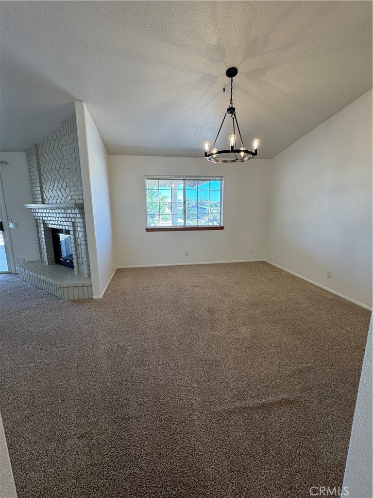 Residential Lease for rent at 17814 Mesa, Hesperia CA featuring 3 beds and 3 baths
