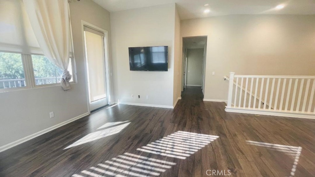 Residential Lease for rent at 58 Granite Path, Irvine CA featuring 2 beds and 2 baths