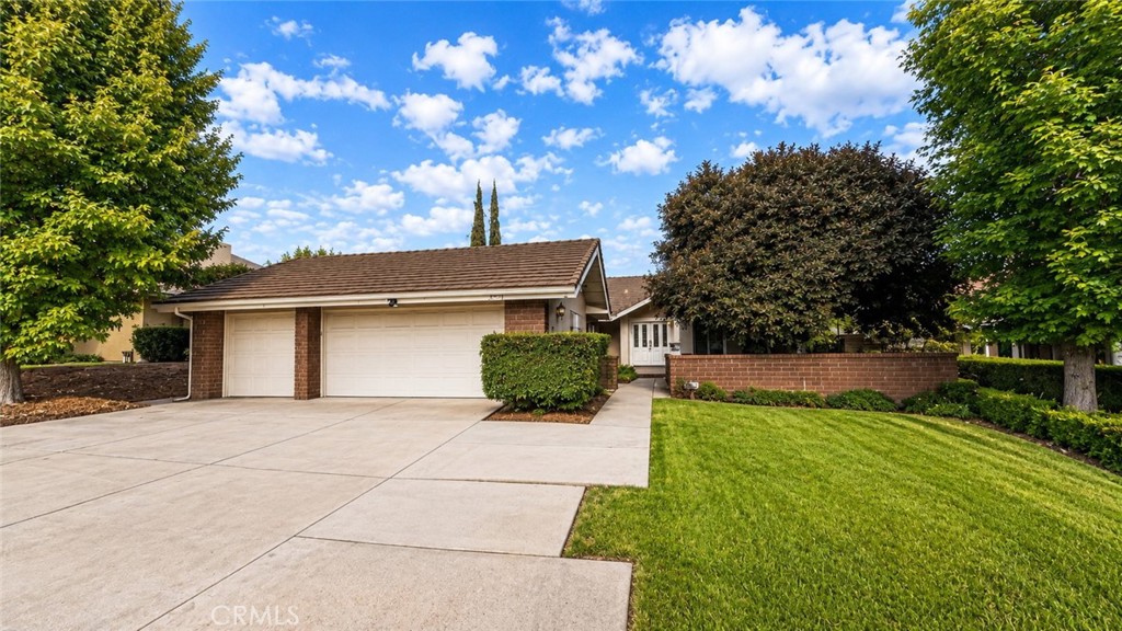 Residential Lease for rent at 1644 N Mountain View, Fullerton CA featuring 4 beds and 3 baths