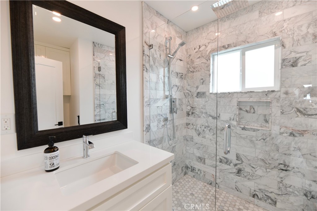 Residential Lease for rent at 428 Monterey Lane A, San Clemente CA featuring 2 beds and 1 bath