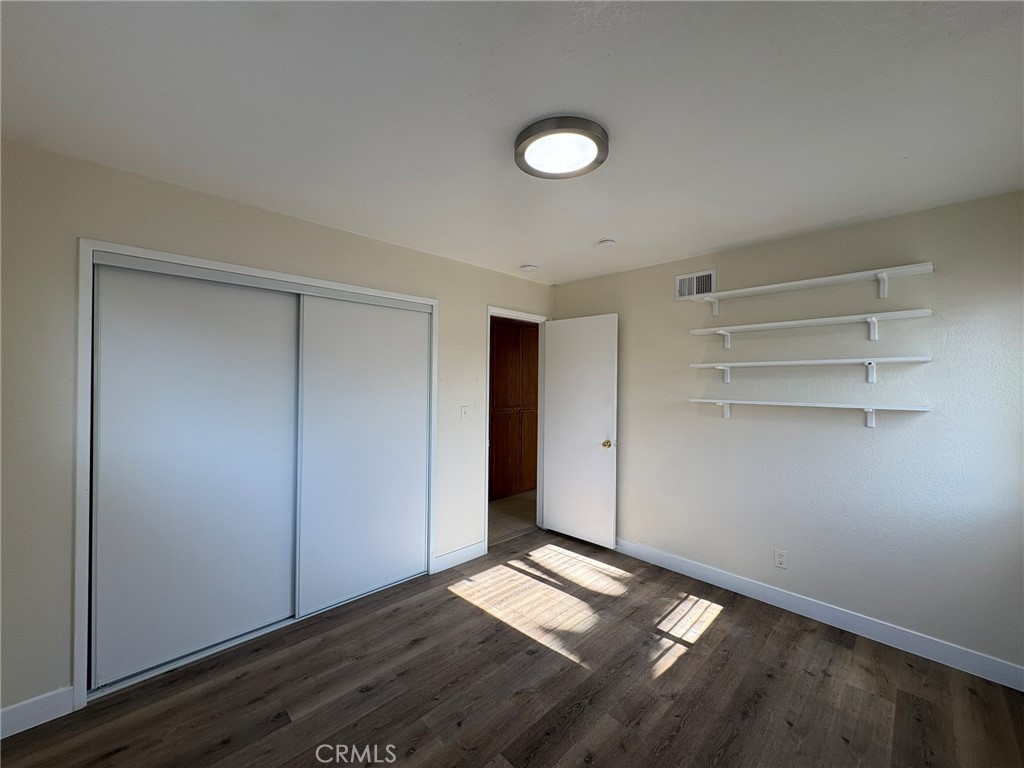 Residential Lease for rent at 13233 East End Ave Front, Chino CA featuring 3 beds and 2 baths