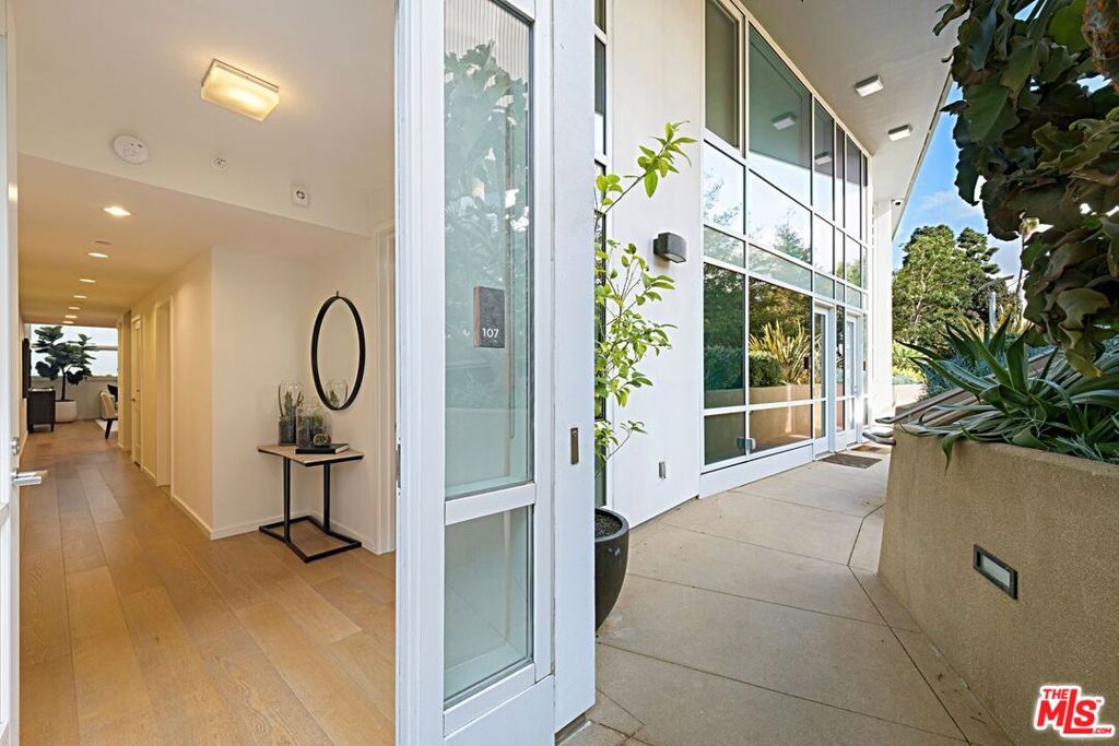 Residential Lease for rent at 1705 Ocean Avenue 107, Santa Monica CA featuring 2 beds and 2 baths