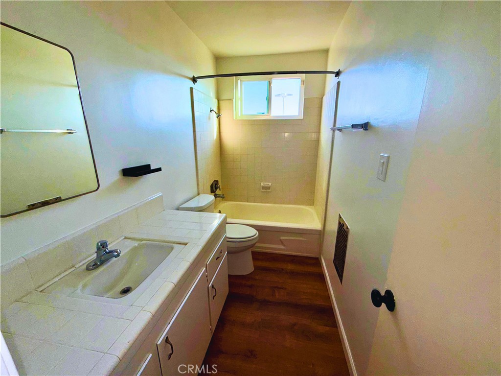 Residential Lease for rent at 11118 Newville Ave. C, Downey CA featuring 1 bed and 1 bath