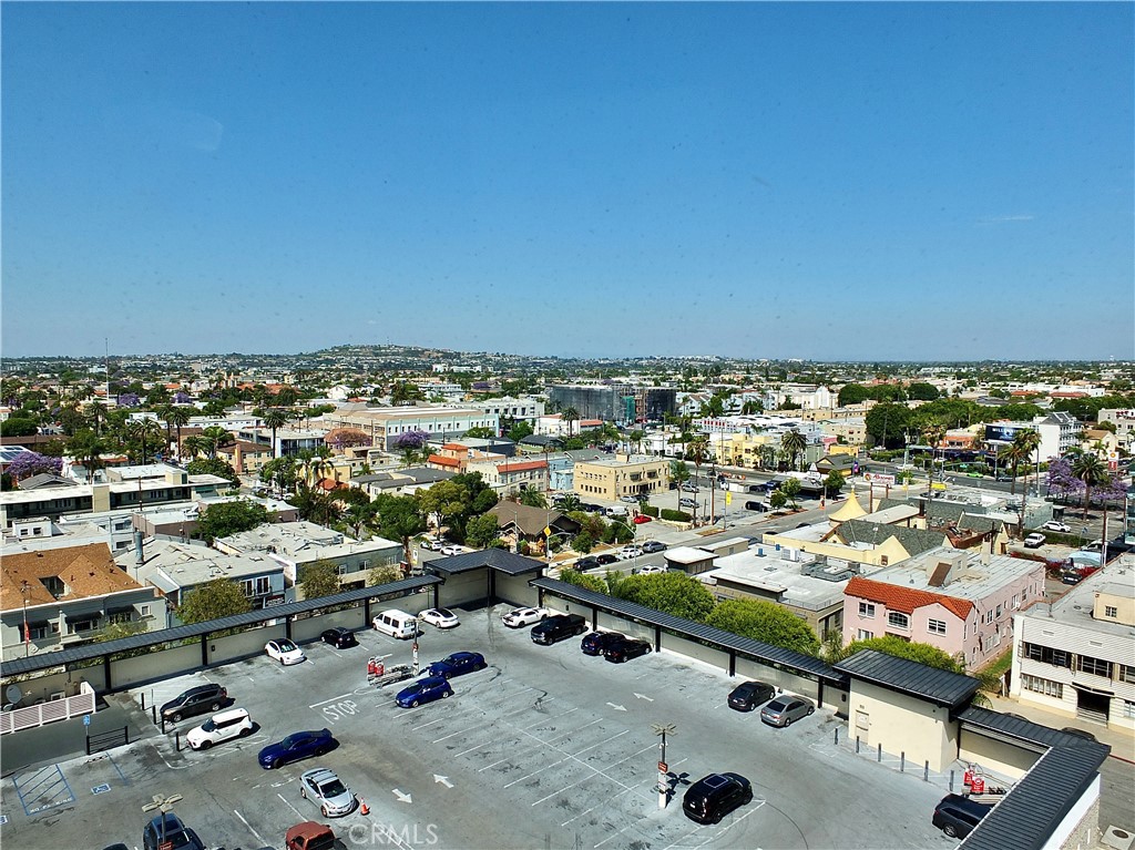 Residential Lease for rent at 100 Atlantic 1108, Long Beach CA featuring 2 beds and 1 bath