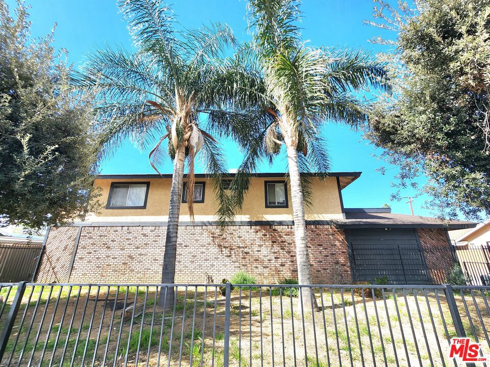 Residential Lease for rent at 165 N Hamilton Avenue 3, Hemet CA featuring 1 bed and 1 bath