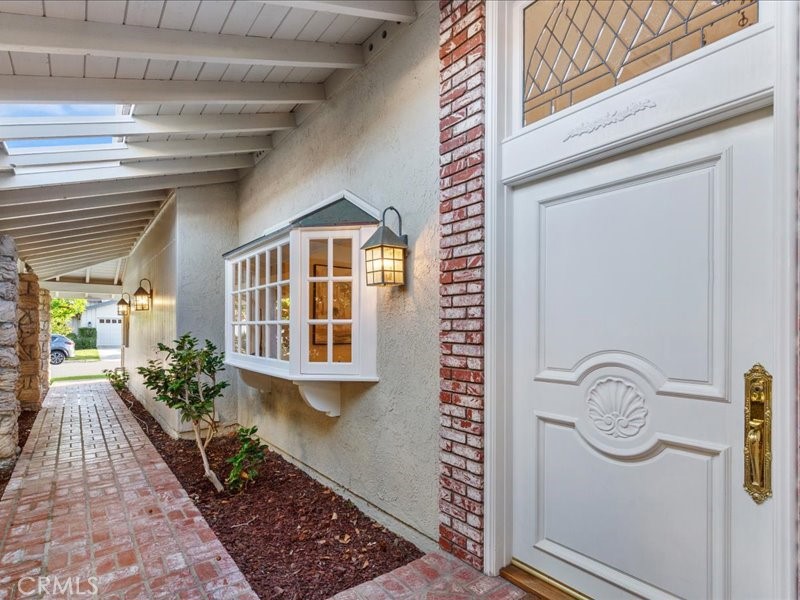 Residential Lease for rent at 8 Sandbar Drive, Corona Del Mar, Orange CA featuring 3 beds and 2 baths
