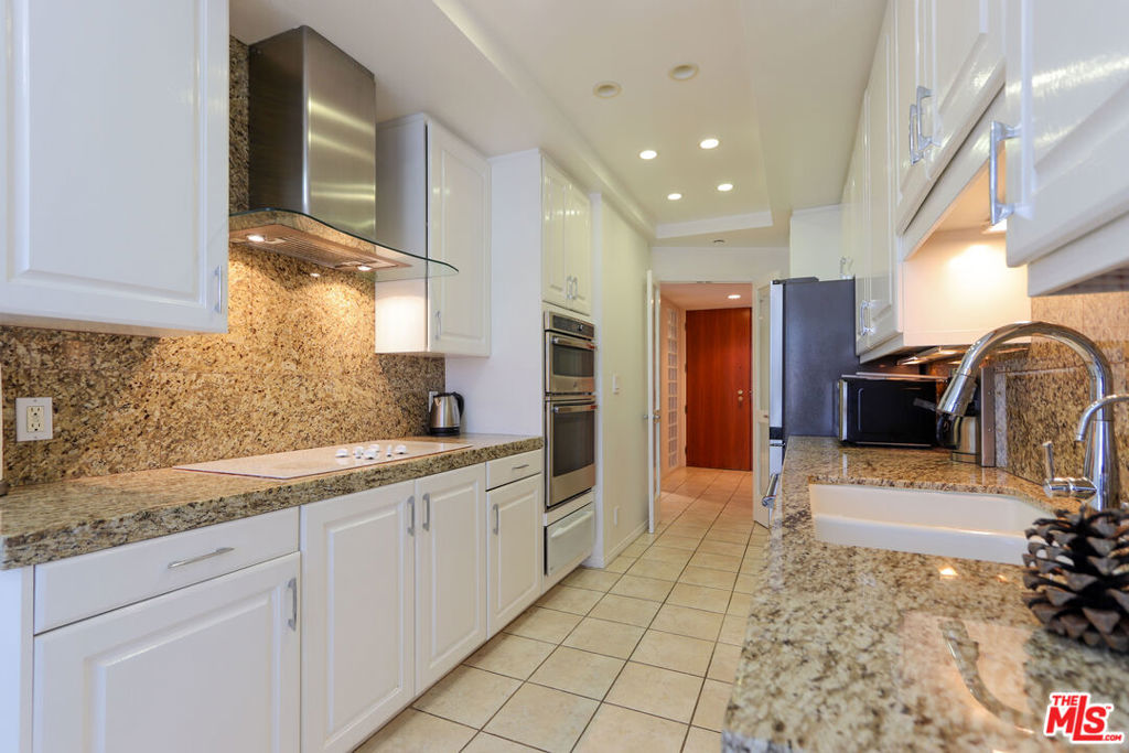 Active for sale at Beverly Hills, CA, Beverly Hills, CA CA and 2 baths