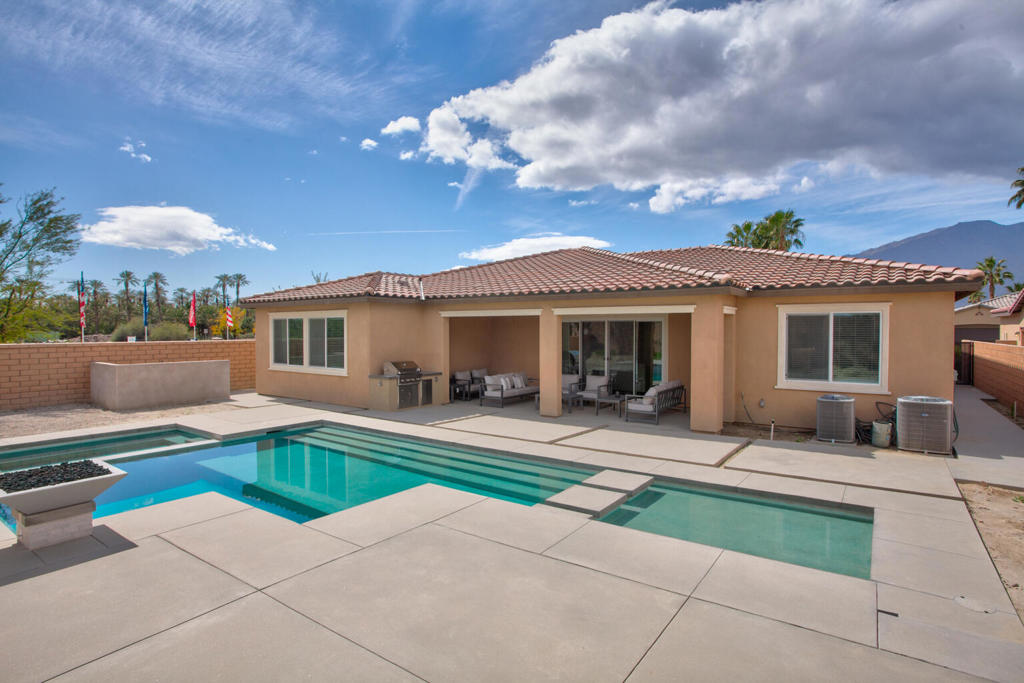 Residential Lease for rent at 57350 Camino Pacifica, La Quinta CA featuring 4 beds and 4 baths