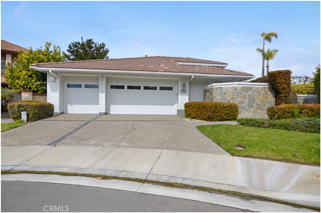 Residential Lease for rent at 9 Andalucia, Dana Point CA featuring 3 beds and 3 baths