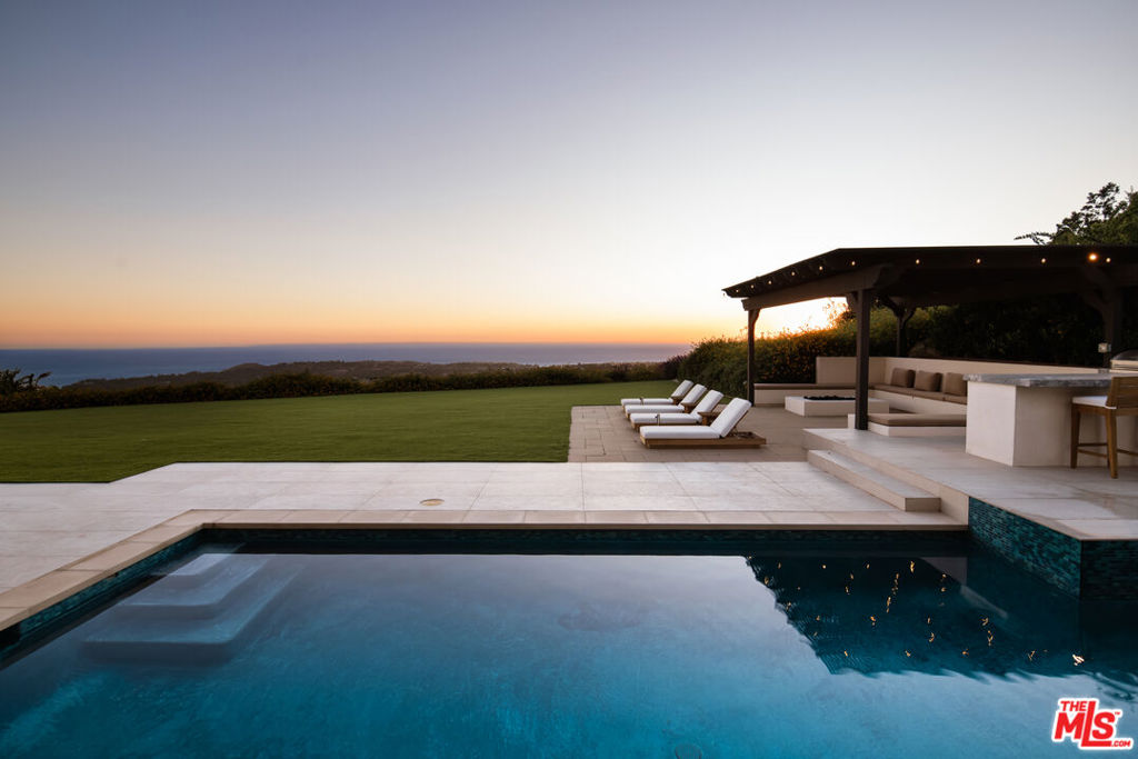 Residential Lease for rent at 5811 Murphy Way, Malibu CA featuring 5 beds and 7 baths