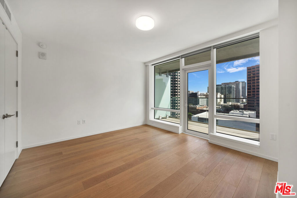 Condominium for sale at 877 Francisco Street 623, Los Angeles, CA and 1 bath