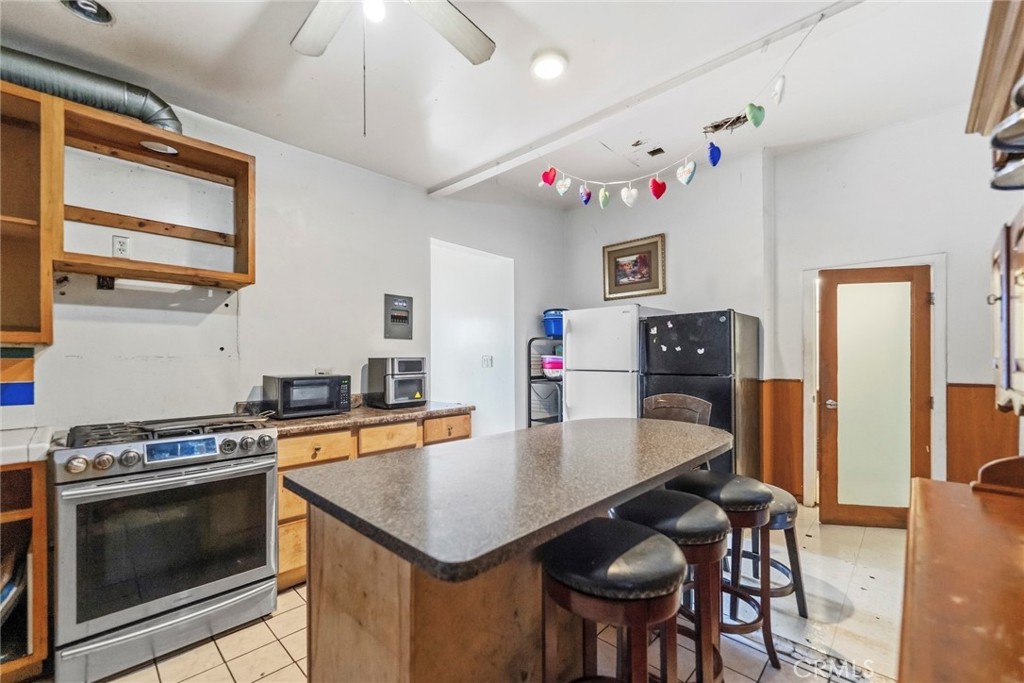 Residential for sale at 1545 Cambria, Los Angeles CA featuring 5 beds and 2 baths