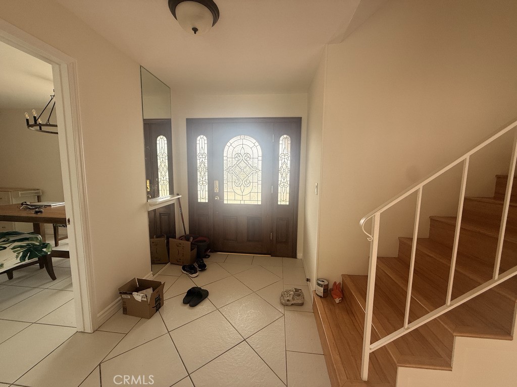 Residential Lease for rent at 28058 Braidwood Dr, Rancho Palos Verdes CA featuring 5 beds and 3 baths