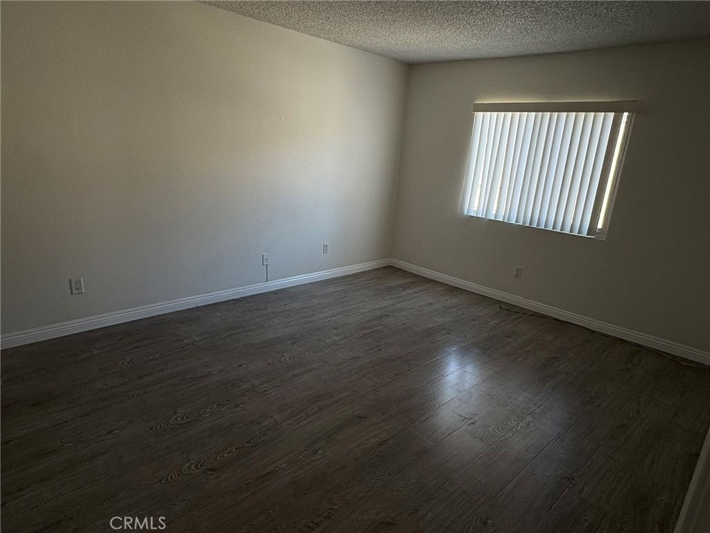 Residential Lease for rent at 8409 Western Trail, Rancho Cucamonga CA featuring 2 beds and 2 baths