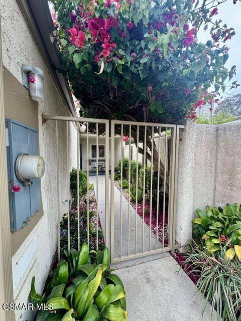 Residential Lease for rent at 782 Seawind Way, Port Hueneme, Ventura County CA featuring 3 beds and 3 baths