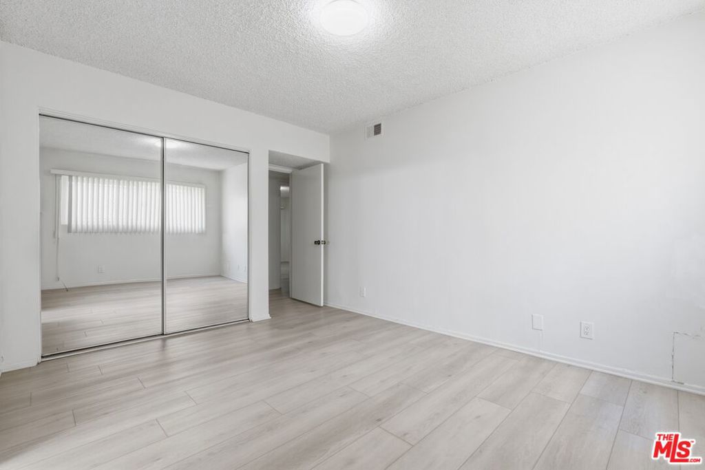 Residential Lease for rent at 2332 S Beverly Glen Boulevard 3, Los Angeles, Los Angeles County, CA featuring 3 beds and 2 baths
