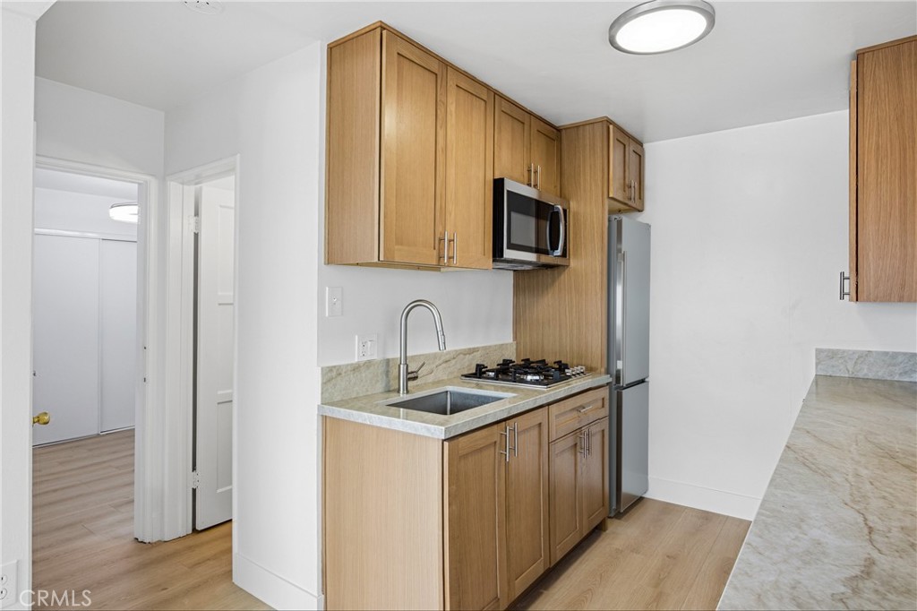 Residential Lease for rent at 210 Cypress, Laguna Beach CA featuring 1 bed and 1 bath