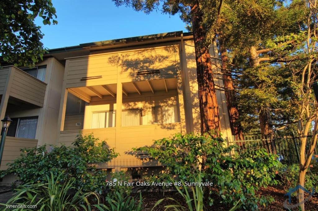 Residential Lease for rent at 785 N Fair Oaks Avenue 8, Sunnyvale, Santa Clara County CA featuring 2 beds and 1 bath