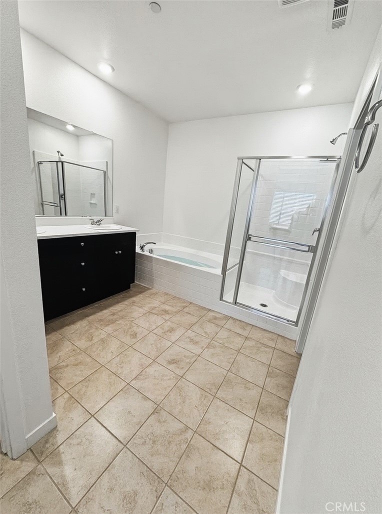 Residential Lease for rent at 62698 N Crescent, Desert Hot Springs CA featuring 4 beds and 2 baths