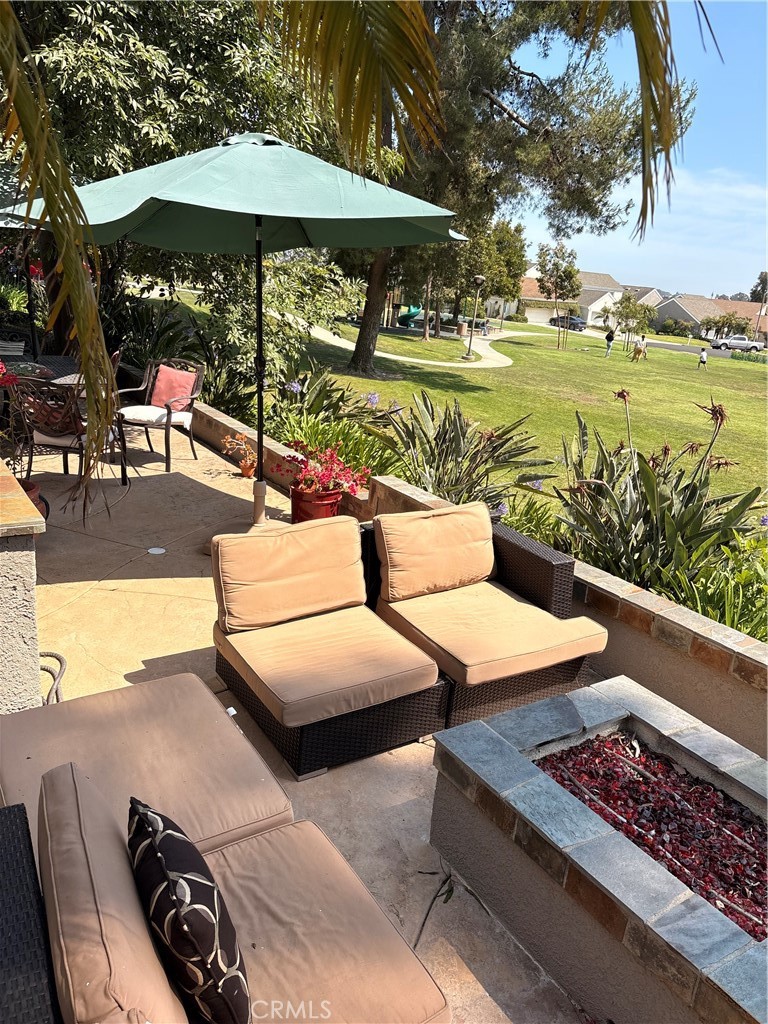 Residential Lease for rent at 29881 White Otter, Laguna Niguel, Orange County, CA featuring 6 beds and 3 baths