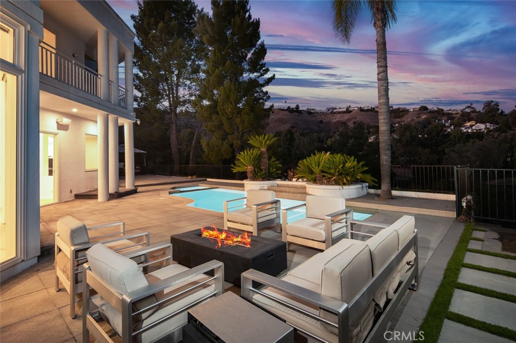Residential Lease for rent at 24929 Palmilla Drive, Calabasas CA featuring 5 beds and 5 baths