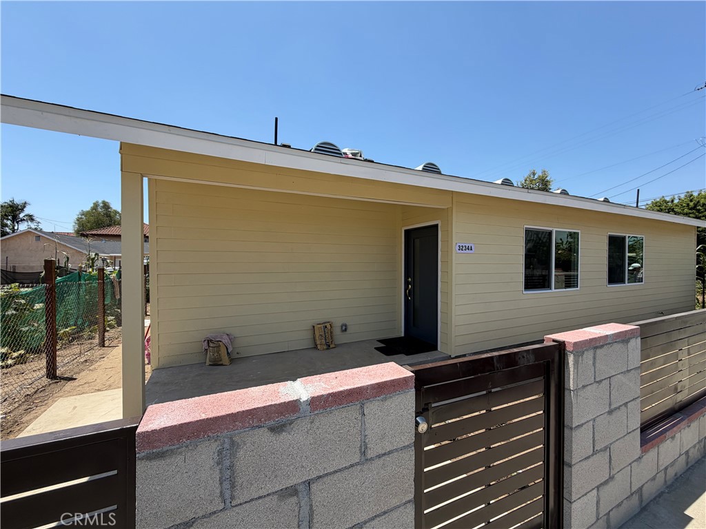 Residential Lease for rent at 3234 Vineland A, Baldwin Park CA featuring 3 beds and 2 baths