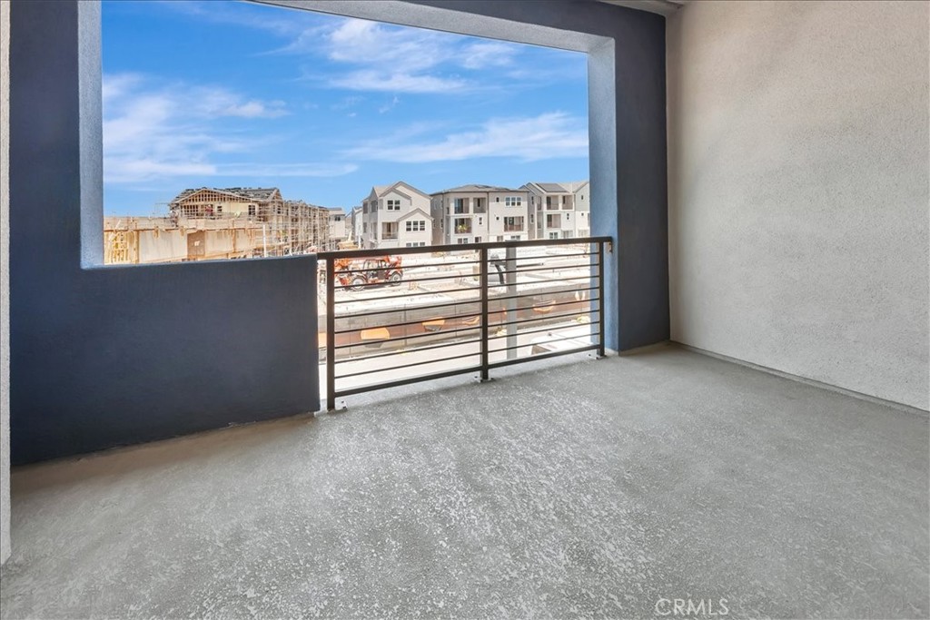 Residential Lease for rent at 640 SONIA, Irvine CA featuring 3 beds and 4 baths