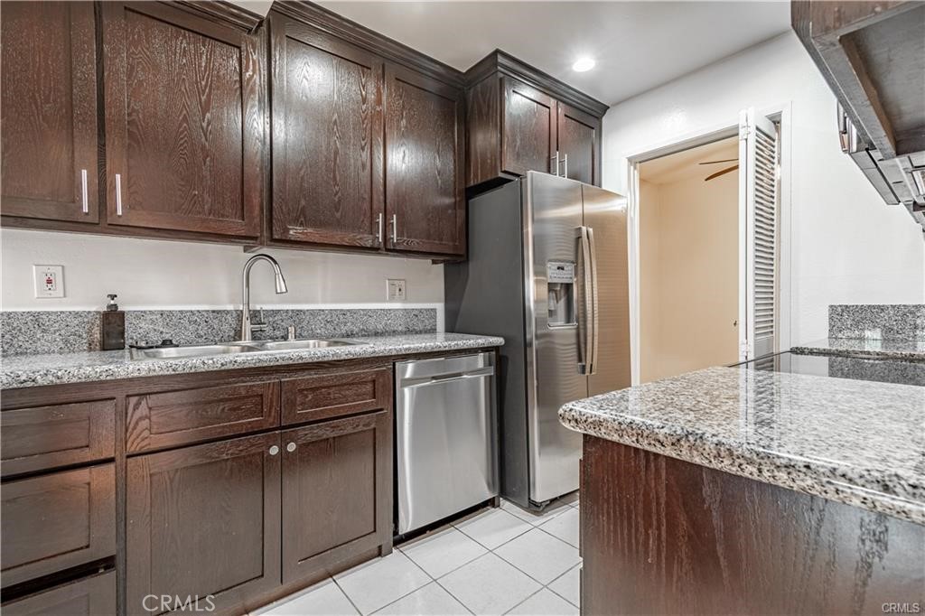 Residential Lease for rent at 1230 Horn Avenue 307, West Hollywood CA featuring 2 beds and 2 baths