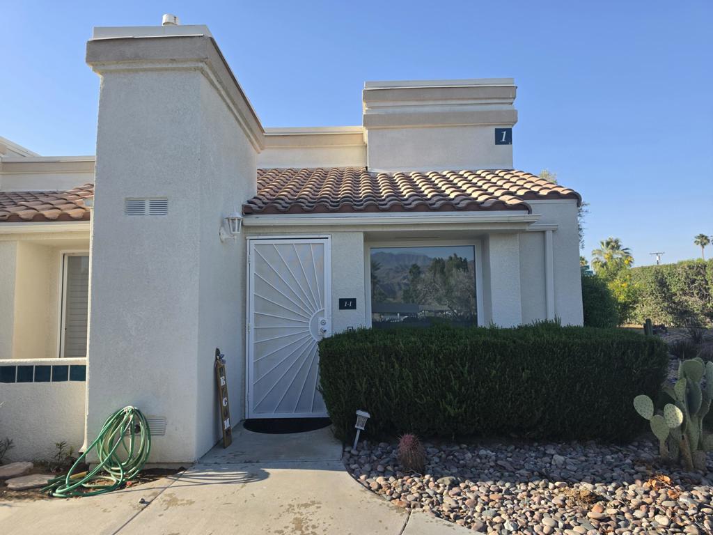 Residential Lease for rent at 74800 Sheryl Avenue 1-1, Palm Desert, Riverside County CA featuring 2 beds and 2 baths