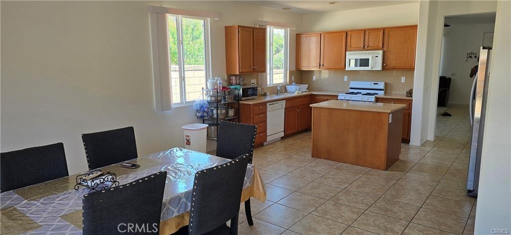 Residential Lease for rent at 27653 Almont Way, Menifee CA featuring 4 beds and 2 baths